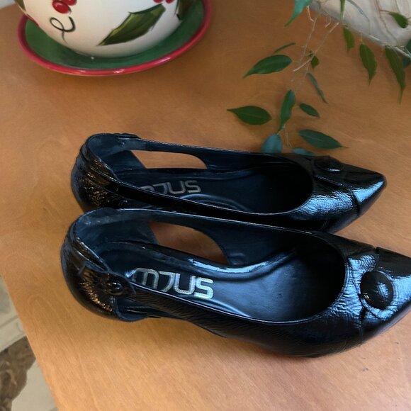 Mjus Black Kitten Heel Patent Pointed Toe Shoes Women 39 - Picture 10 of 10